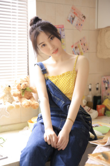 乌鸦姑娘与蜥蜴先生免费观看